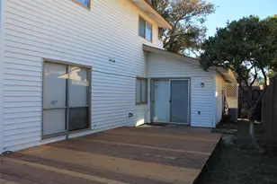 722 Intrepid Dr, Garland, TX 75043 - Photo 7