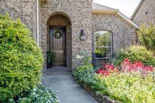 1509 5th St, Argyle, TX 76226 - Photo 5