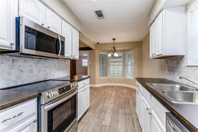 5900 Oak Hill Road, Watauga, TX 76148 - Photo 11