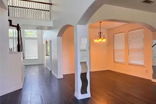 8226 Fox Creek Trail, Dallas, TX 75249 - Photo 5