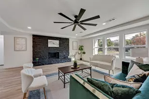 1205 Circle Ln, Bedford, TX 76022 - Photo 3