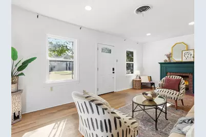 3804 Pershing Avenue, Fort Worth, TX 76107 - Photo 3