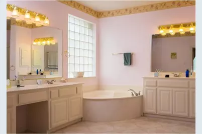 4141 Silverthorne Street, Richardson, TX 75082 - Photo 13