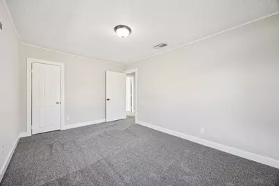 5621 Bonnie Drive, Watauga, TX 76148 - Photo 19