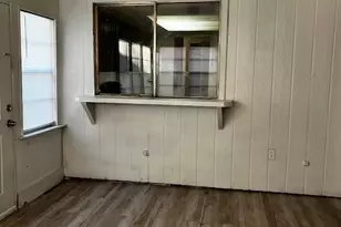 1006 Alicia Ln, Lancaster, TX 75134 - Photo 13