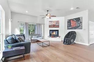 152 Valley View Ct, Willow Park, TX 76087 - Photo 3