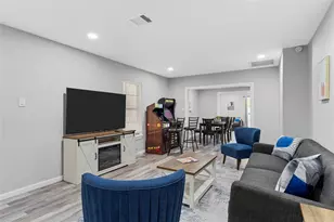 1900 N 6th St, Waco, TX 76708 - Photo 5