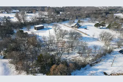 828 W McFarland Street, Bells, TX 75414 - Photo 31