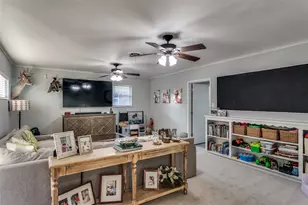 4321 Selkirk Dr W, Fort Worth, TX 76109 - Photo 15