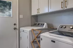 4321 Selkirk Dr W, Fort Worth, TX 76109 - Photo 11