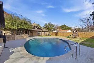 4321 Selkirk Dr W, Fort Worth, TX 76109 - Photo 29