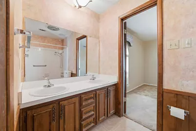 1713 Venetian Circle, Arlington, TX 76013 - Photo 29