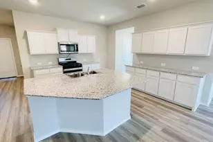 4252 Trickling Crk Ln, Fort Worth, TX 76036 - Photo 3