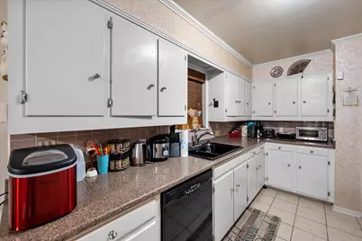 1705 E Beverly Drive, Corsicana, TX 75110 - Photo 7