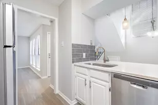 18240 Midway Rd, Dallas, TX 75287 - Photo 11