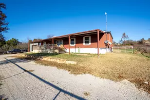 845 Co Rd 124, Stephenville, TX 76401 - Photo 21