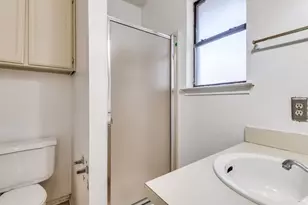 1228 English St, Irving, TX 75061 - Photo 5