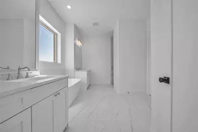 819 Meadow Lark Lane, Red Oak, TX 75154 - Photo 13