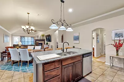 733 Ravenwood Drive, Saginaw, TX 76179 - Photo 9