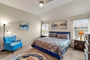 733 Ravenwood Dr, Saginaw, TX 76179 - Photo 17