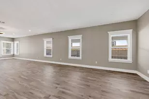 1221 S Rockwall Ave, Terrell, TX 75160 - Photo 7