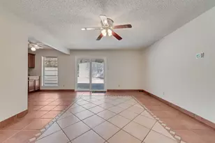 703 Rolling Ridge Ln, Duncanville, TX 75116 - Photo 11