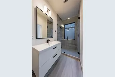 4575 Virginia Avenue, Dallas, TX 75204 - Photo 7