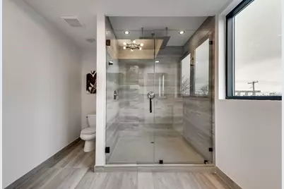 4575 Virginia Avenue, Dallas, TX 75204 - Photo 21