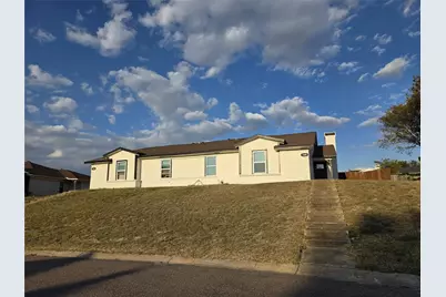 7204 Vista Cliff Drive, Fort Worth, TX 76179 - Photo 1