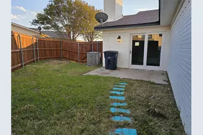 7204 Vista Cliff Drive, Fort Worth, TX 76179 - Photo 3