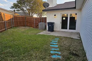 7204 Vista Cliff Dr, Fort Worth, TX 76179 - Photo 3