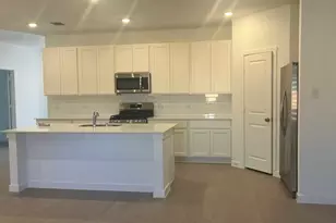 909 Calley Pear Trl, Princeton, TX 75407 - Photo 7