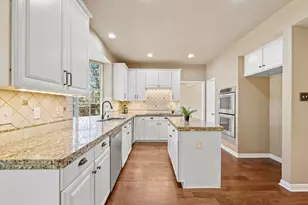 2504 Springhill Dr, Grapevine, TX 76051 - Photo 11