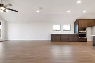 1002 Biltmore Ct, Forney, TX 75126 - Photo 11