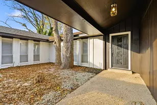 1419 Vicki Ln, Cedar Hill, TX 75104 - Photo 3