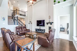 2112 Creekbluff Ct, Lewisville, TX 75010 - Photo 5