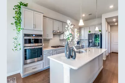 2112 Creekbluff Court, Lewisville, TX 75010 - Photo 11