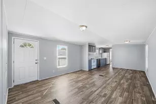 607 Keats Rd, Wilmer, TX 75172 - Photo 3