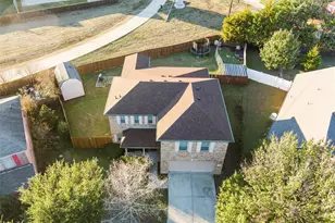 529 Inspiration Dr, Lancaster, TX 75146 - Photo 33