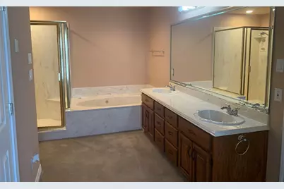 6002 Nutcracker Drive, Granbury, TX 76049 - Photo 15