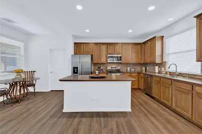 1117 Grey Fox Drive, Savannah, TX 76227 - Photo 9