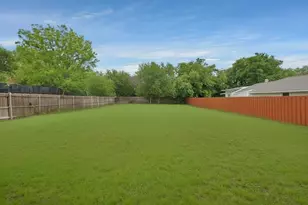 1213 S Kentucky St, McKinney, TX 75069 - Photo 3