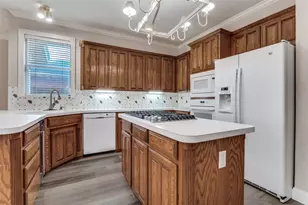 410 Steeplechase Trail, Kennedale, TX 76060 - Photo 13