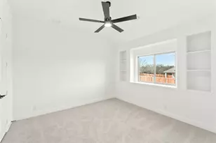 743 Crystal Lk Ln, Red Oak, TX 75154 - Photo 11