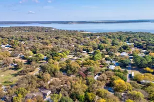 227 Newcastle Dr, Gordonville, TX 76245 - Photo 3