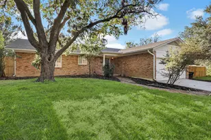 4900 Vega Ct E, Fort Worth, TX 76133 - Photo 3