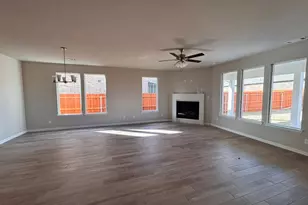 1928 Velora Dr, Fort Worth, TX 76052 - Photo 5