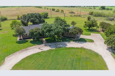 338 Hcr-2124 Loop, Whitney, TX 76692 - Photo 3