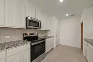 1020 Gatlin Cir, Springtown, TX 76082 - Photo 13