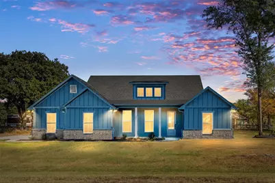 721 Clubview Drive, Mabank, TX 75143 - Photo 1